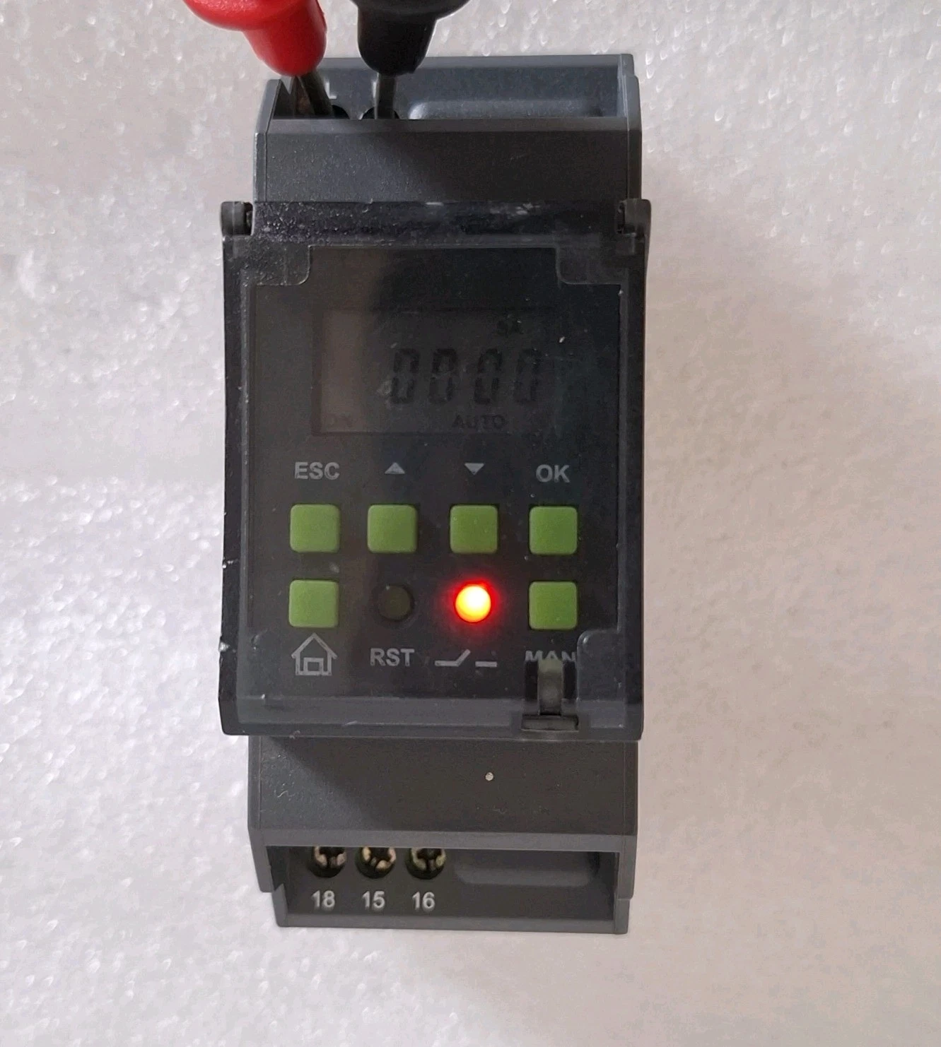 GIC T2DDT7 ASTRONOMICAL TIME SWITCH 110-240VAC 50/60Hz